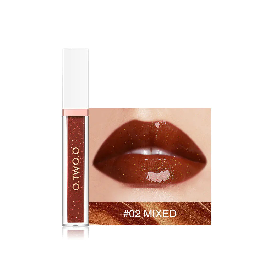 Moisturizing and Nourishing Lip Glaze