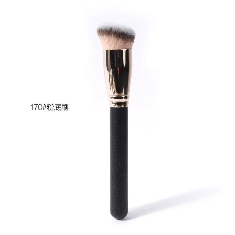 Concealer Brush Set with Thumb Shape and Foundation Brush