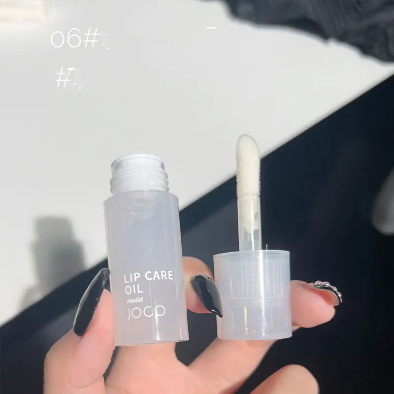 Transparent Lip Care Oil and Moisturizing Lip Gloss