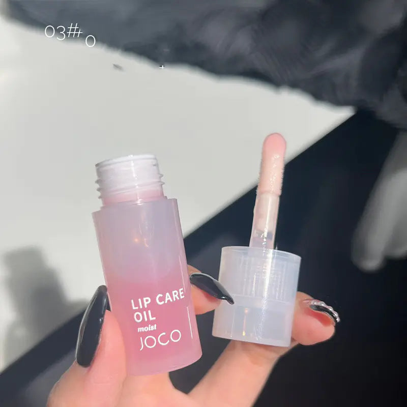 Transparent Lip Care Oil and Moisturizing Lip Gloss