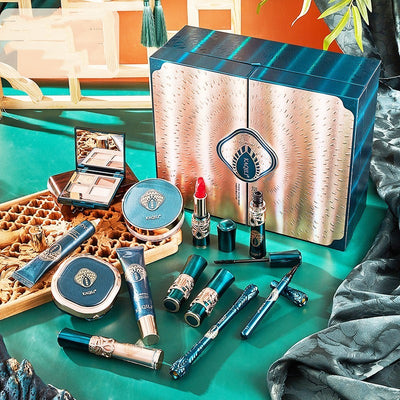 Creative Portable Home Makeup Kit Set Of 12 Pieces